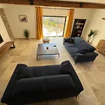 La Vade Nyaraló