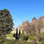 La Vade Nyaraló *
